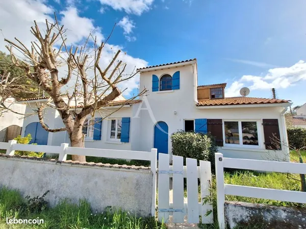 Propriété 10 pièces 153 m²
