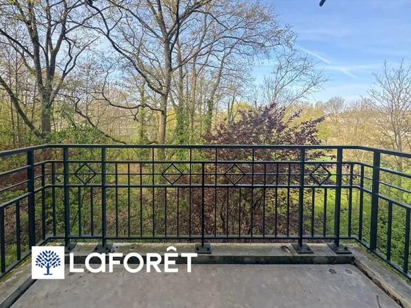À vendre : Appartement T2 à Villemoisson-sur-Orge à pieds du RER C et TRAMWAY T 12