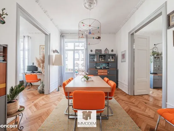 Appartement 6 pièces - 160.5 m2- SANS TRAVAUX