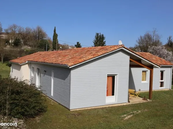Propriété 5 pièces 140 m²