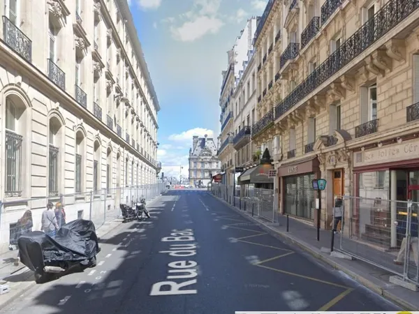 Local commercial 203 m²
