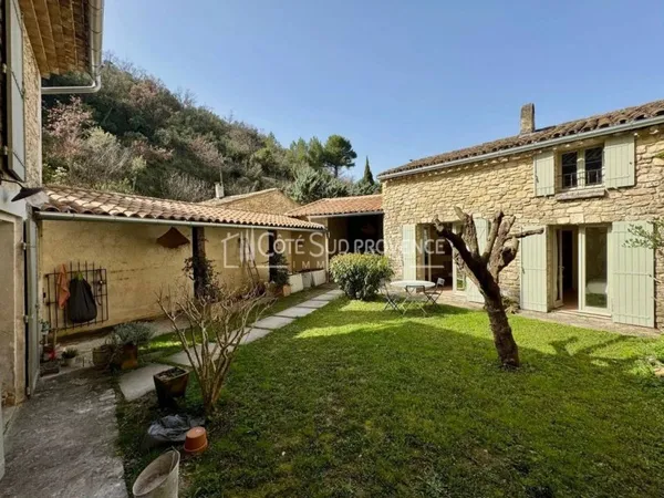 Maison de luxe 7 pièces 140 m²