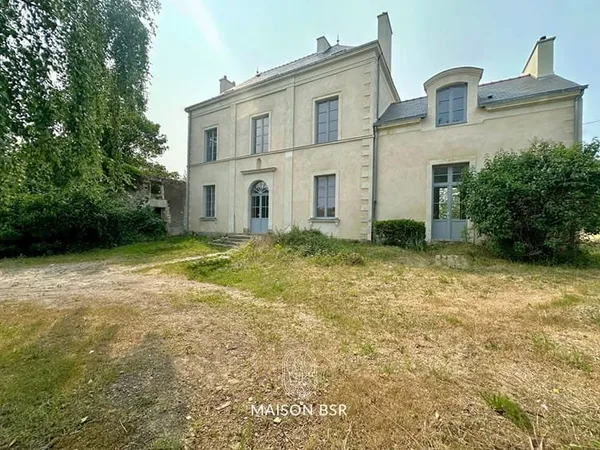 Maison de Maitre entièrement rénovée