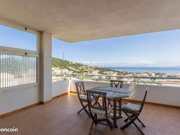 Appartement 3 pièces 77 m²