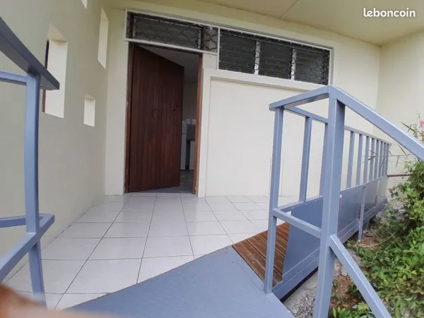 Apt 1er etage