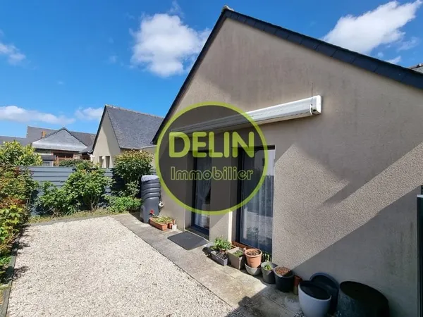 Maison de 62m2 entièrement de plain pied , 2 chambres, garag