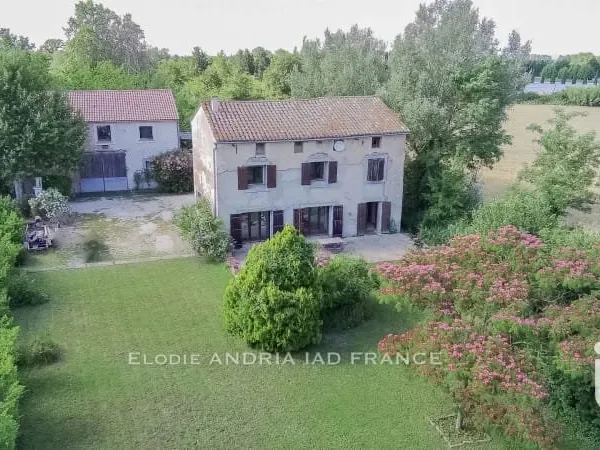 Maison 4 pièces 150 m²
