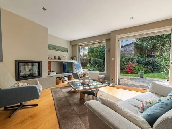 Maison 7 pièces 184 m²