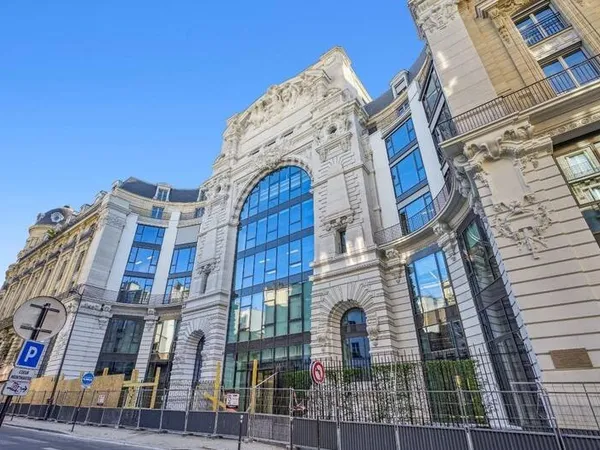 Bureau 11356 m²