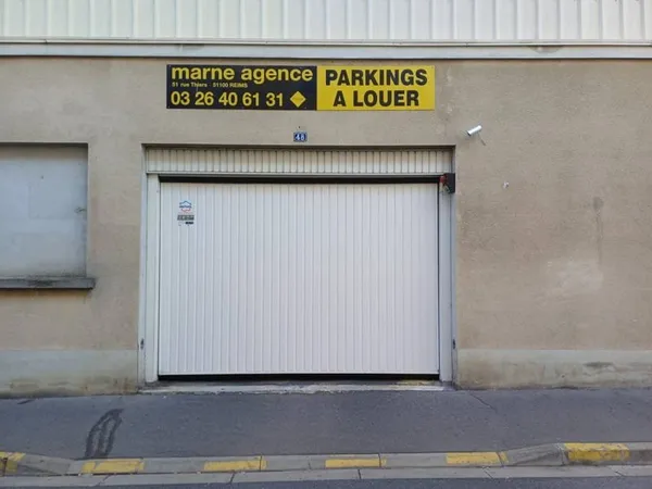 Stationnement Location Reims   77€