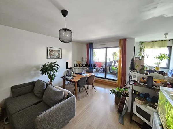 Appartement T3 - Terrasse - Parking
