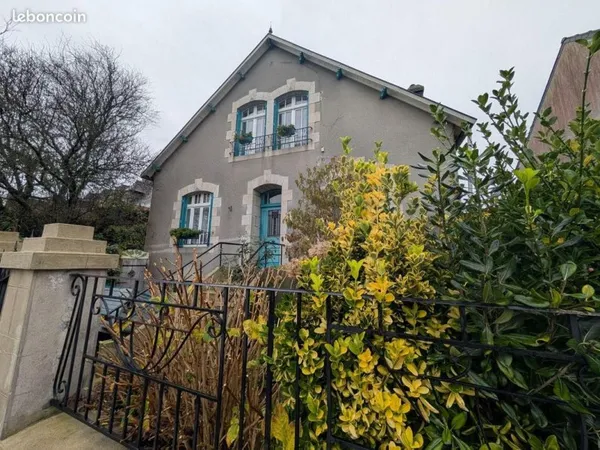 Maison 7 pièces 120 m²