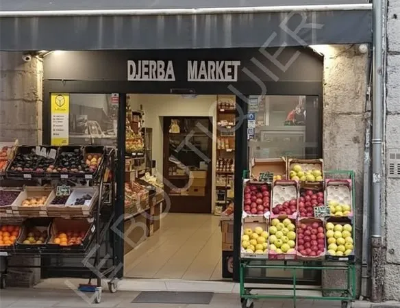 Boutique 100 m² LYON