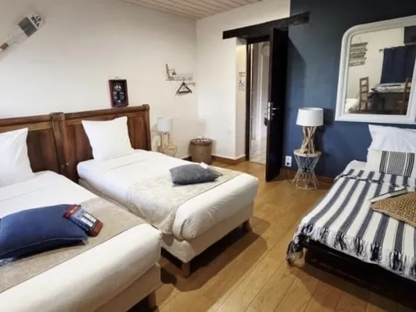 Maison Ambérieux en Dombes 222 M2 terrain 700 M2