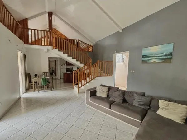 A VENDRE DIRECT IMMOBILIER MAISON PLAIN PIED F6 LA RIVIERE
