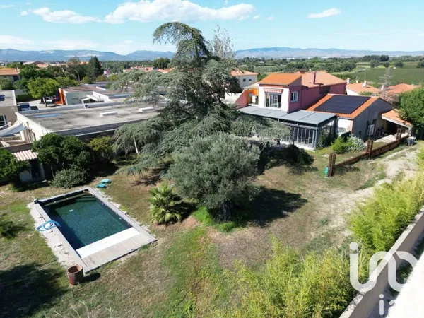 Maison 6 pièces 320 m²