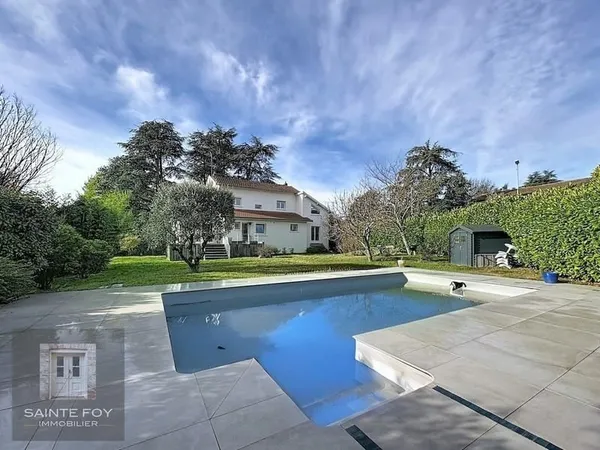 Maison - 150 m2 - 4 ch