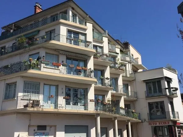 La tronche