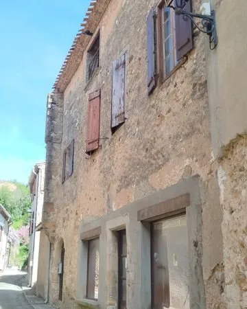 Maison centre village