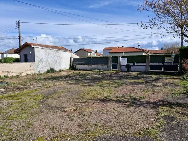 RIORGES - MAISON INDIVIDUELLE + TERRAIN