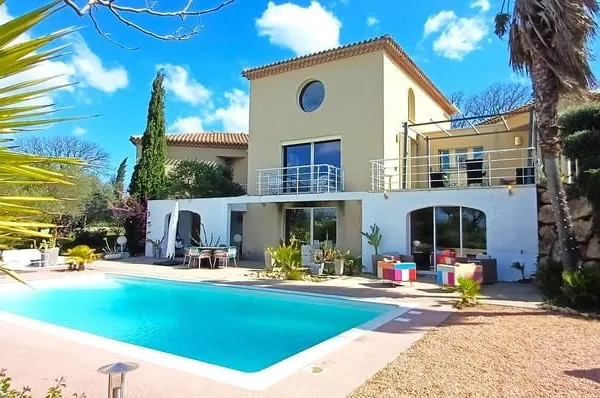 Maison