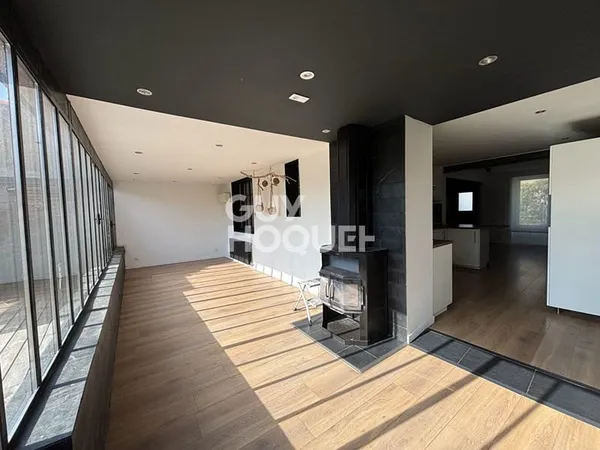 Maison 4 chambres + bureau et studio