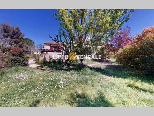 Villa 4 pièces 194 m²