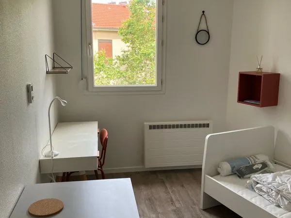 Studio meublé 20 m2 Lyon 3ème Part Dieu