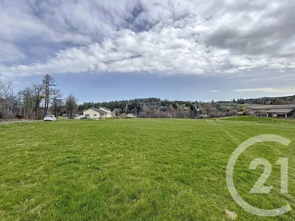 Terrain 1000 m²