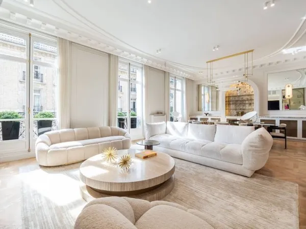 Appartement 7 pièces 259 m²