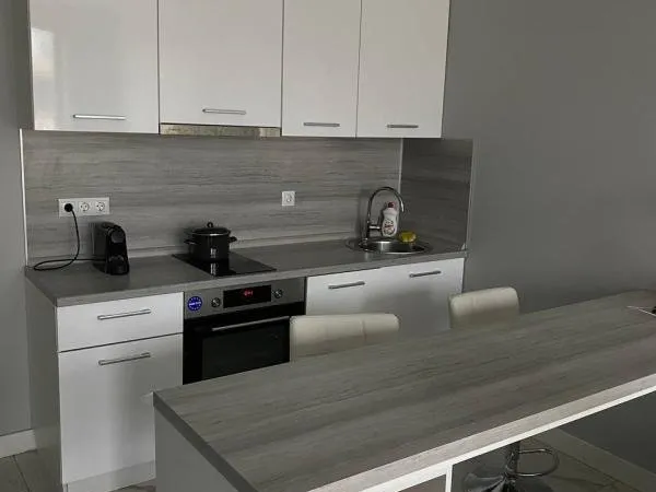 Studio - Paris 11, rue Keller - 16 m²