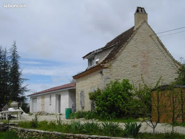 Maison double +terrain 5500m2