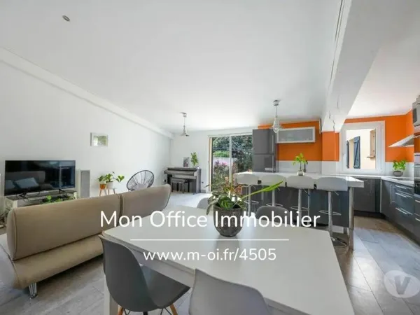 (4505-AUS.) Référence : 4505-AUS. - Maison de plain pied avec...
