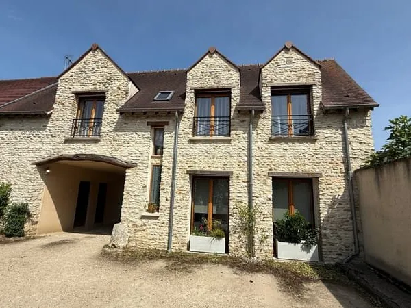 SAULX-MARCHAIS - Maison individuelle 100m2 avec terrasse