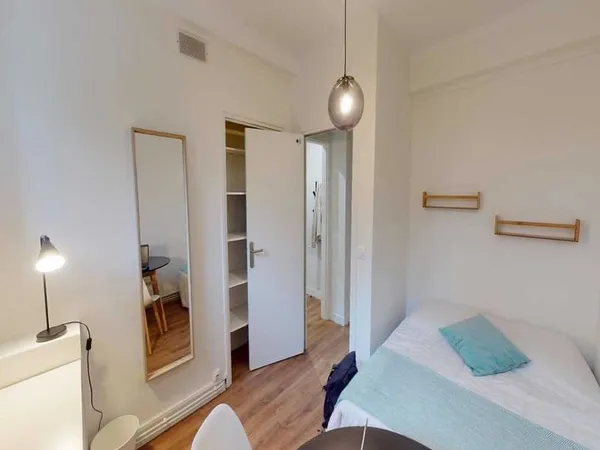 Confortable chambre individuelle