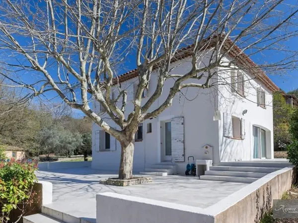 Maison 6 pièces 160 m²