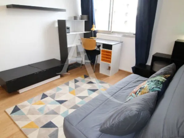 A LOUER T1 meublé - 18 m² - LYAUTEY au pied des transports