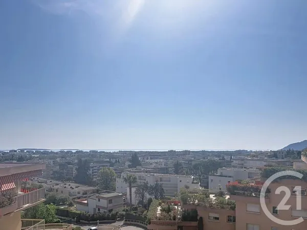 Appartement 4 pièces 104 m²