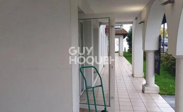 Boutique 90 m²