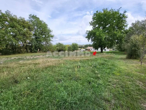 Terrain constructible 1030 m²