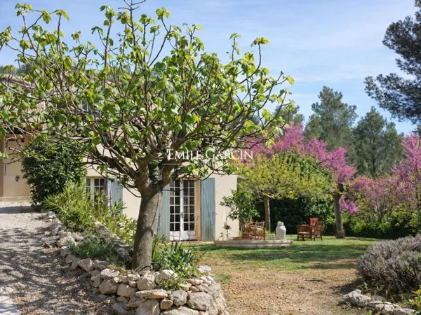 A vendre - Maison provençale - Le Tholonet - environnement naturel privilégié