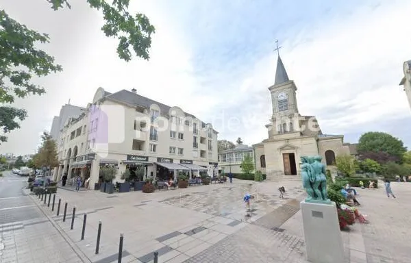 Local commercial 82 m²