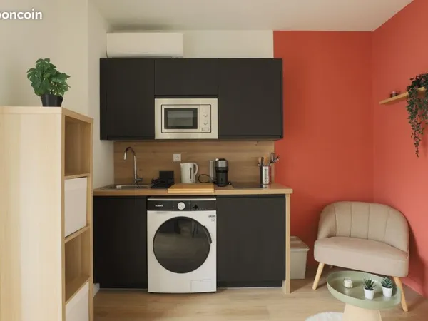 Schiltigheim (67300) - Rue de Saverne - Studio meublé 28 m² + véranda - Entièrement rénové