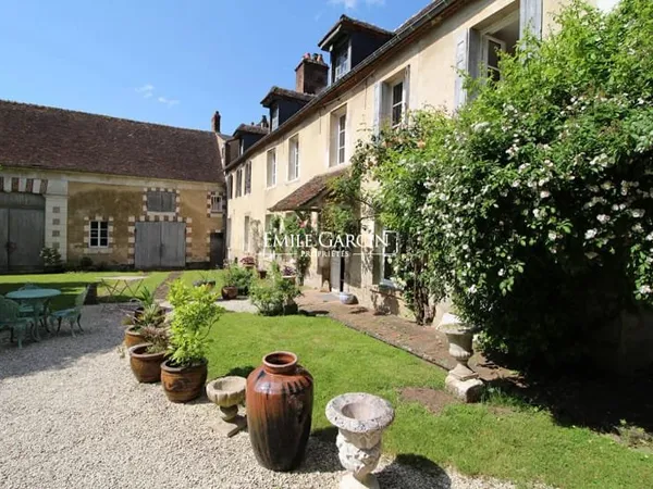 Propriété 20 pièces 900 m²