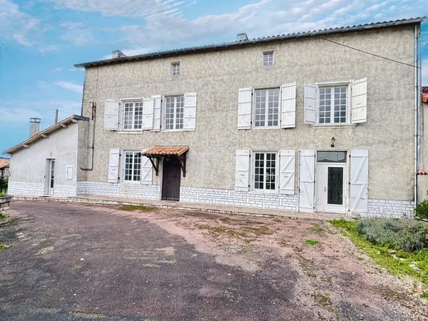 Maison Vente La Magdeleine 11p 216m² 199900€