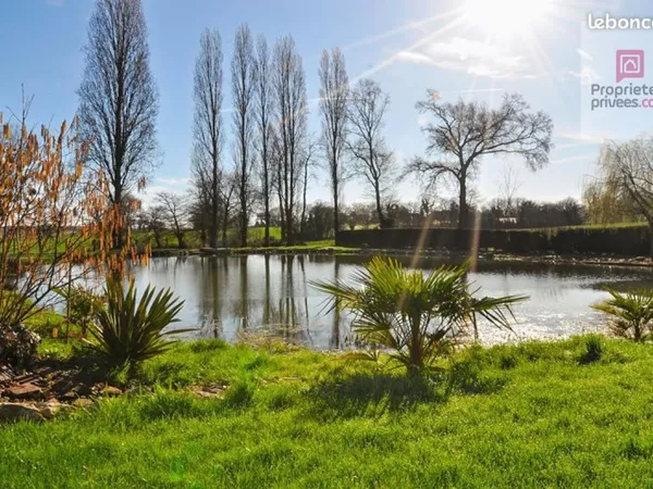 Terrain 5 373 m² Montigne Le Brillant