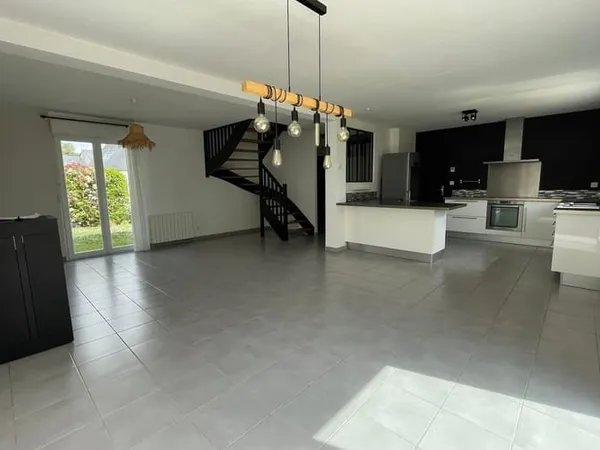 Maison 4 pièces 90 m²