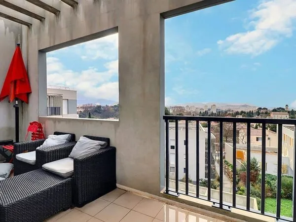 Appartement 4 pièces 79 m²