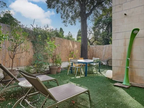 Villa 4 pièces 145 m²