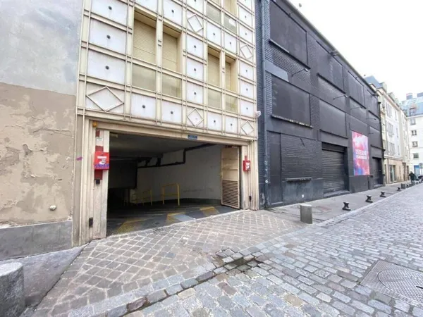 Parking 12 m²